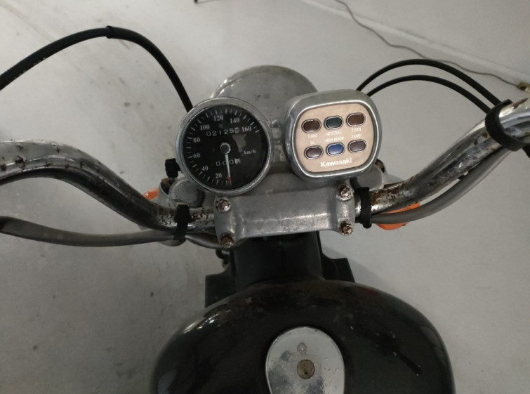 Мотоцикл Kawasaki VULCAN400 CUSTOM з пробігом 2125 km з пробігом 2125 km