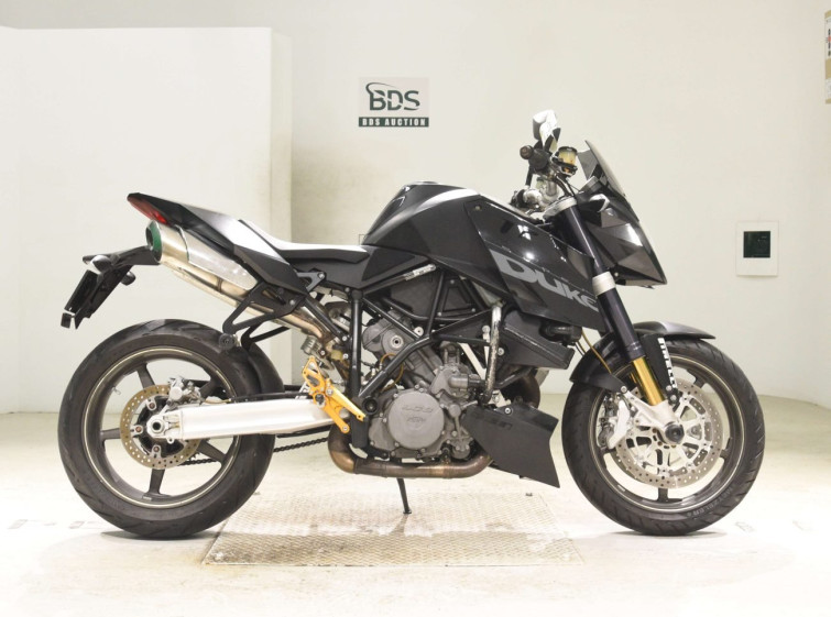 Мотоцикл KTM 990 SUPERDUKE с пробегом 38352 km
