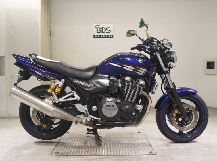 Мотоцикл Yamaha XJR1300 с пробегом 63580 km