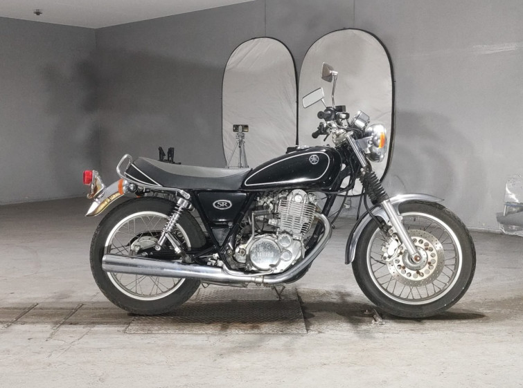 Мотоцикл Yamaha SR400 з пробігом 12142 km