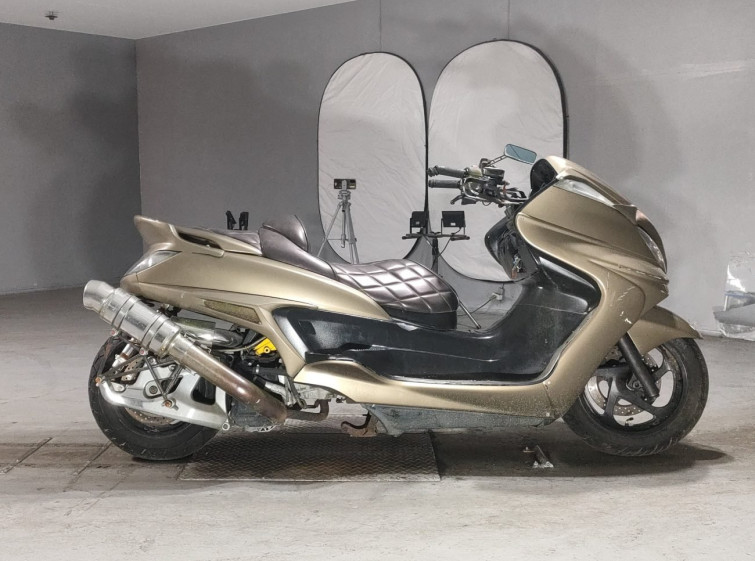 Мотоцикл Yamaha GRAND MAJESTY250