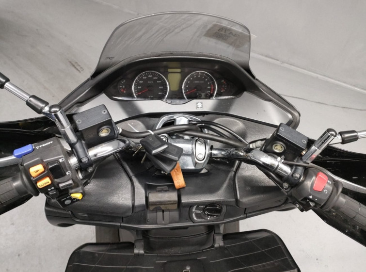 Мотоцикл Suzuki SKYWAVE 250M с пробегом 23122 km с пробегом 23122 km