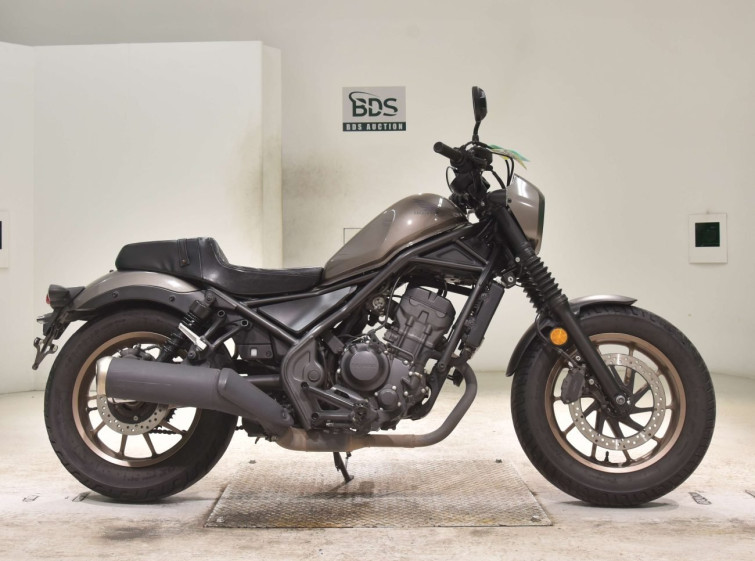 Мотоцикл Honda REBEL CMX250 з пробігом 27503 km