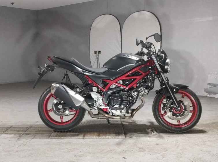 Мотоцикл Suzuki SV650 з пробігом 20431 km
