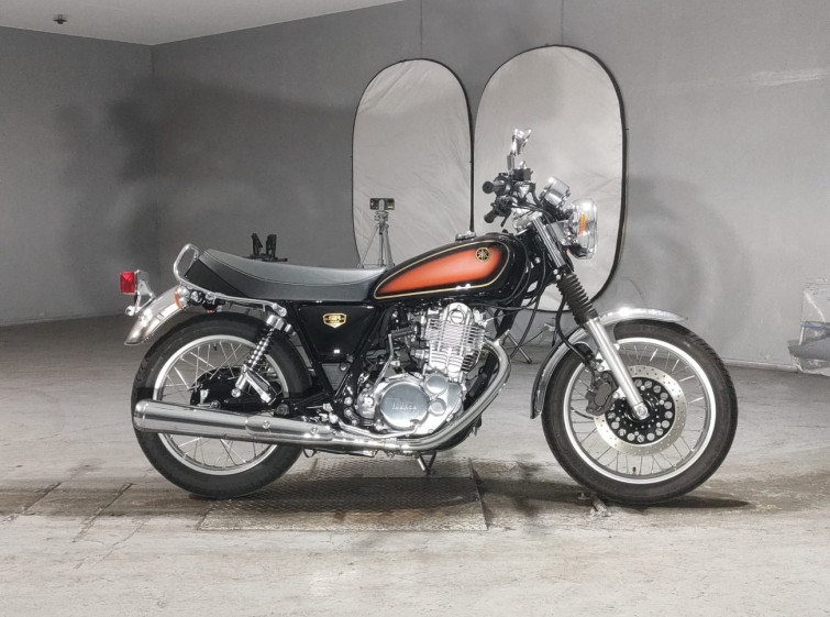 Мотоцикл Yamaha SR400 з пробігом 3037 km