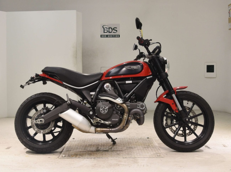 Мотоцикл Ducati SCRAMBLER 803 ICON с пробегом 2574 km