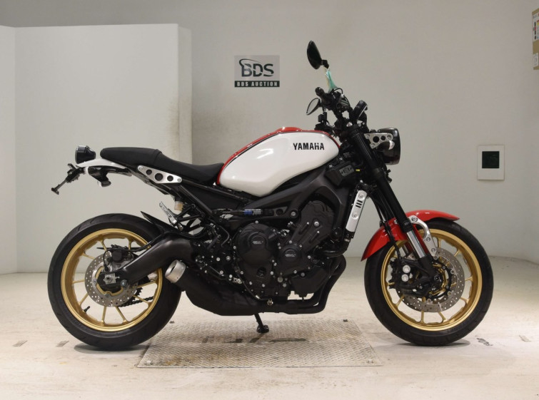 Мотоцикл Yamaha XSR900 с пробегом 5244 km