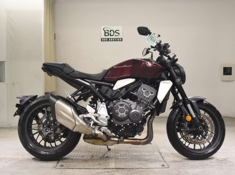 Мотоцикл Honda CB1000R-2 с пробегом 4250 km