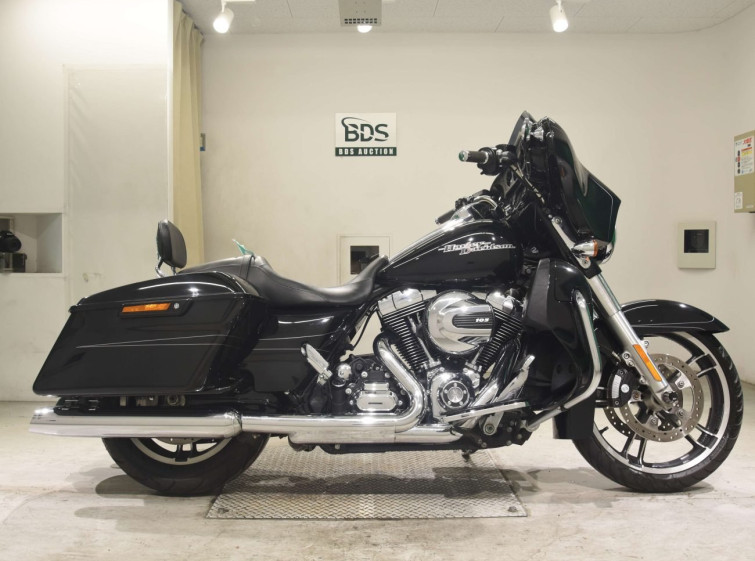 Мотоцикл HD SREET GLIDE FLHXS1690 с пробегом 11393 km