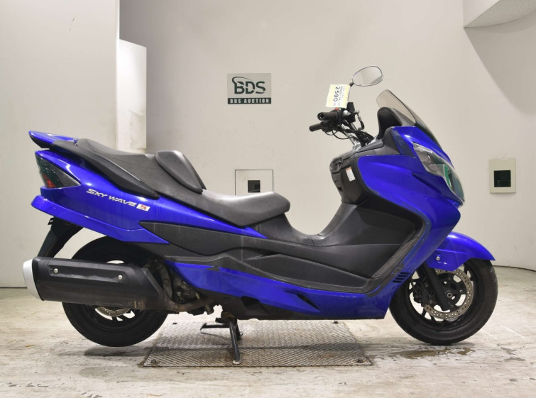 Мотоцикл Suzuki SKYWAVE 250S с пробегом 69810 km
