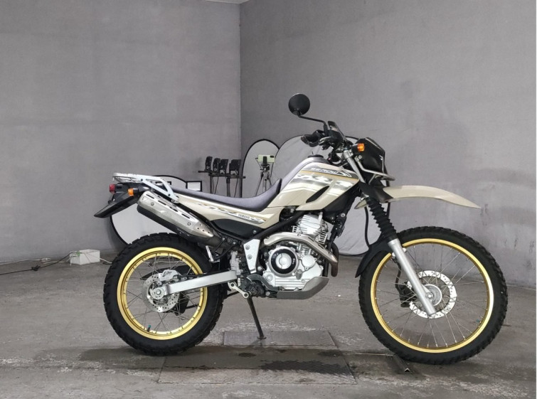 Мотоцикл Yamaha WR250R с пробегом 10236 km