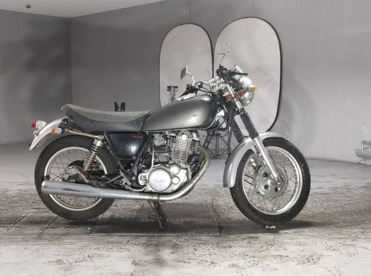Мотоцикл Yamaha SR400 з пробігом 14694 km