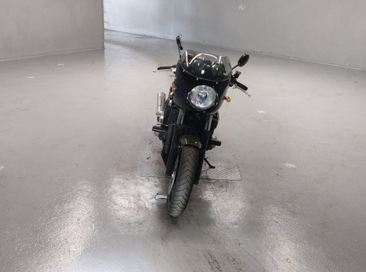 Мотоцикл Kawasaki ZEPHYR1100 с пробегом 18446 m с пробегом 18446 m