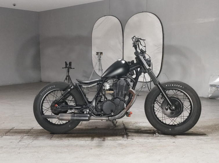 Мотоцикл Yamaha SR400 з пробігом 6191 km