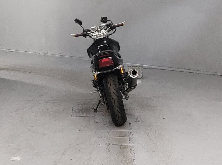 Мотоцикл Honda CB1000SF с пробегом 27778 km с пробегом 27778 km