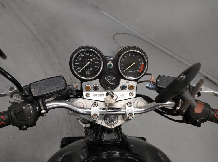 Мотоцикл Honda CB1000SF с пробегом 27778 km с пробегом 27778 km
