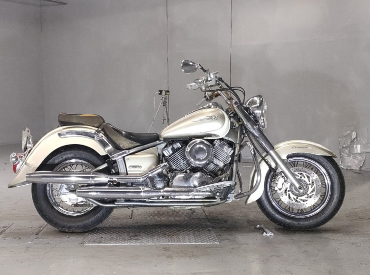 Мотоцикл Yamaha DRAGSTAR XVS400 CLASSIC с пробегом 21415 km с пробегом 21415 km