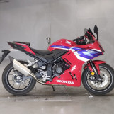 Мотоцикл Honda CBR400R с пробегом 4643 km с пробегом 4643 km