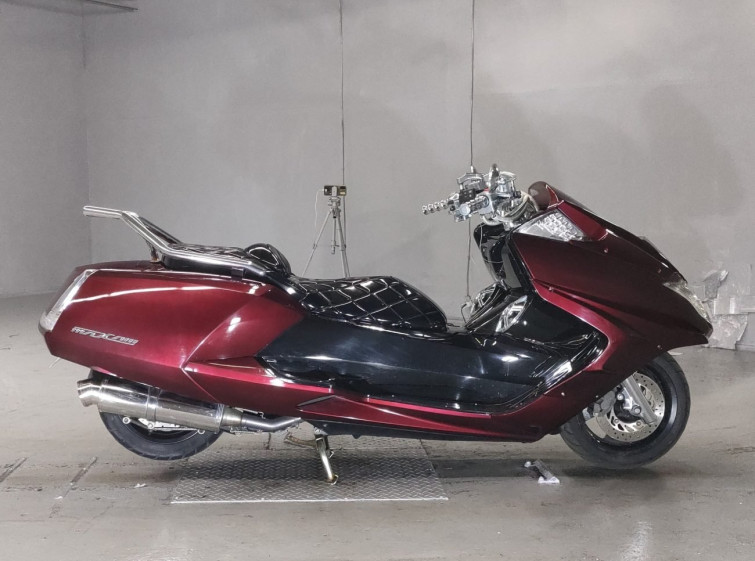 Мотоцикл Yamaha MAXAM250 с пробегом 9200 km с пробегом 9200 km