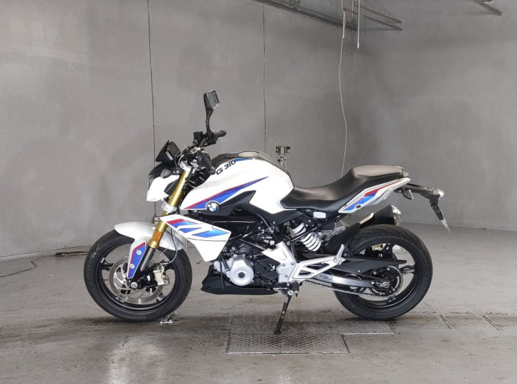 Мотоцикл BMW G310R с пробегом 11085 km с пробегом 11085 km