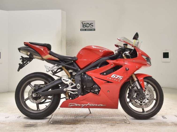 Мотоцикл Triumph DAYTONA 675 с пробегом 35397 km