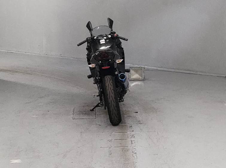 Мотоцикл Kawasaki NINJA250 с пробегом 6025 km с пробегом 6025 km