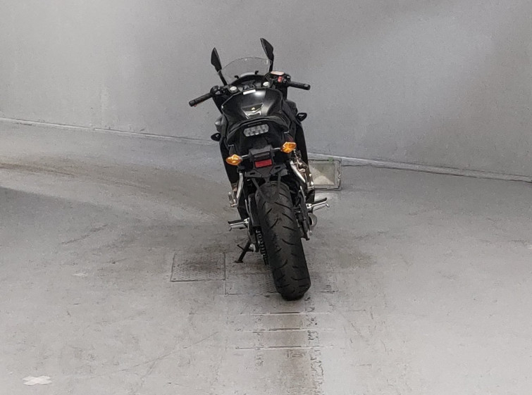 Мотоцикл Honda CBR650F з пробігом 3531 km з пробігом 3531 km