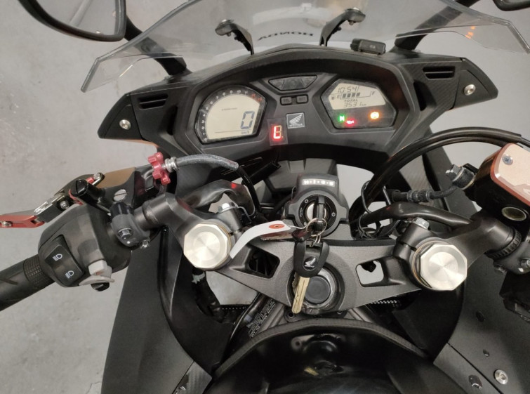 Мотоцикл Honda CBR650F з пробігом 3531 km з пробігом 3531 km