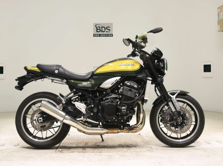 Мотоцикл Kawasaki Z900RS з пробігом 8641 km
