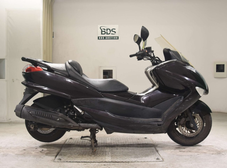 Мотоцикл Yamaha MAJESTY 250 з пробігом 85493 km
