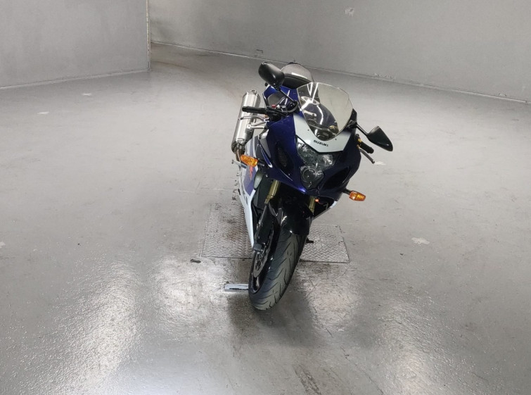 Мотоцикл Suzuki GSX-R750 с пробегом 113057 km с пробегом 113057 km
