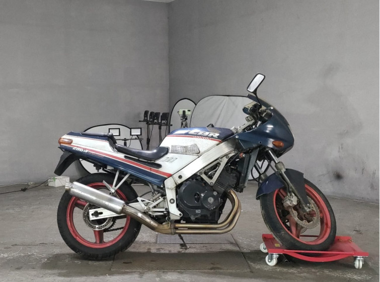 Мотоцикл Honda CBR250R з пробігом 80185 km