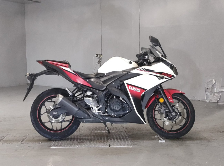 Мотоцикл Yamaha YZF-R3 с пробегом 8825 km с пробегом 8825 km