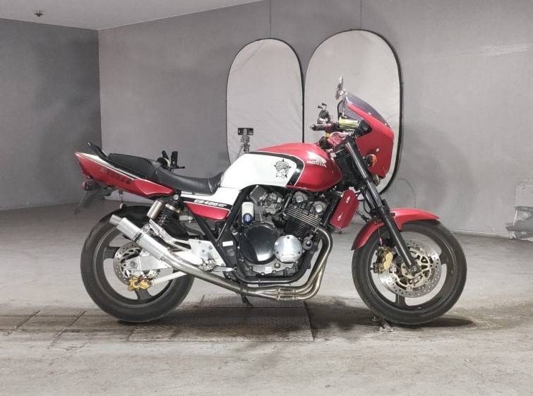 Мотоцикл Honda CB400SFV с пробегом 72160 km