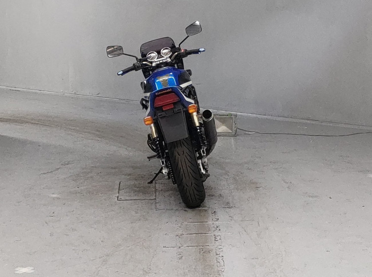 Мотоцикл Kawasaki ZRX1200R с пробегом 32020 km с пробегом 32020 km