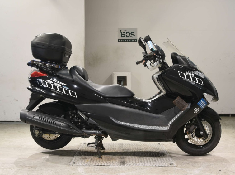 Мотоцикл Yamaha MAJESTY 250