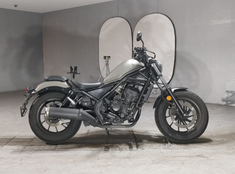 Мотоцикл Honda REBEL CMX250 з пробігом 13784 km
