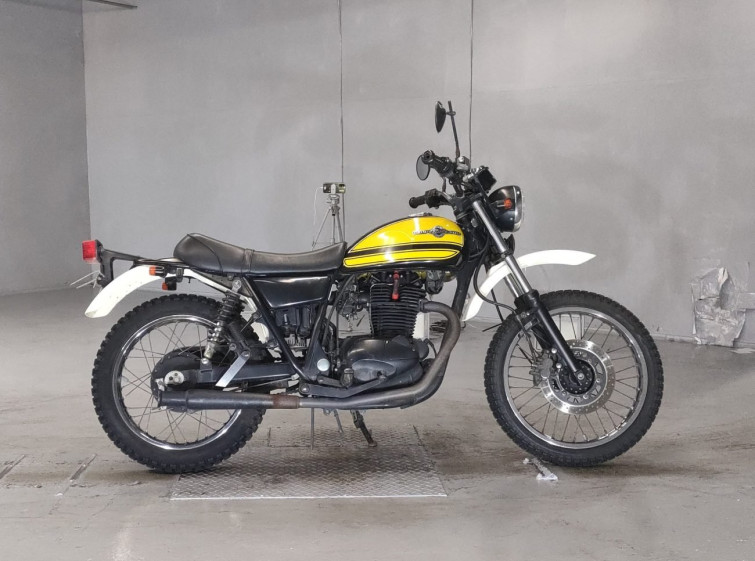 Мотоцикл Kawasaki 250TR з пробігом 9427 km з пробігом 9427 km