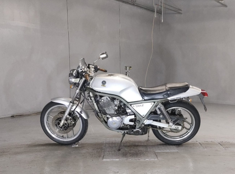 Мотоцикл Yamaha SRX600 с пробегом 44702 km с пробегом 44702 km