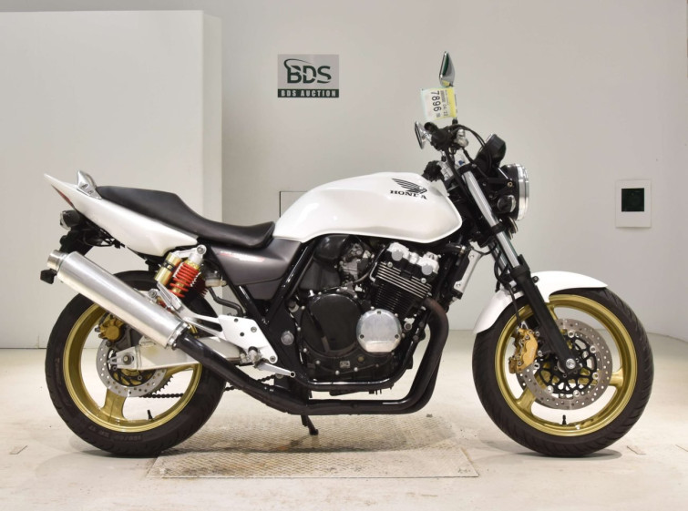 Мотоцикл Honda CB400SFV з пробігом 17945 km