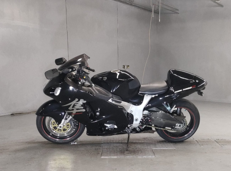 Мотоцикл Suzuki GSX1300R HAYABUSA з пробігом 43937 km з пробігом 43937 km