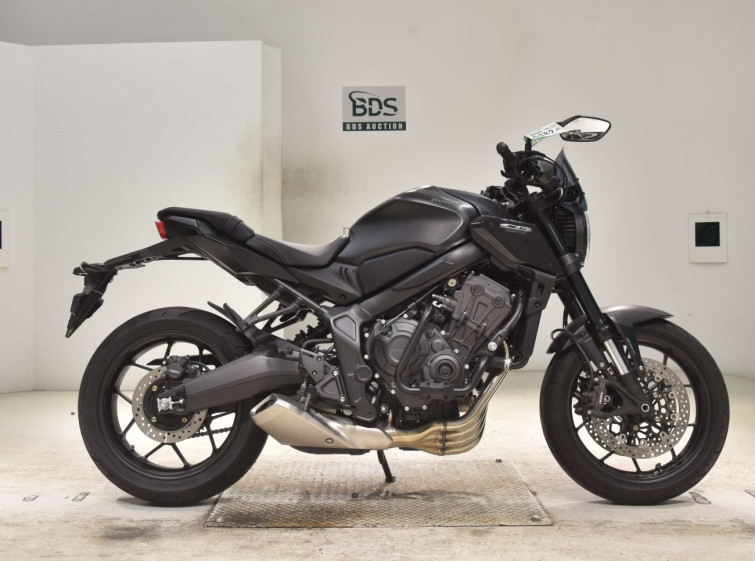 Мотоцикл Honda CB650R з пробігом 2766 km