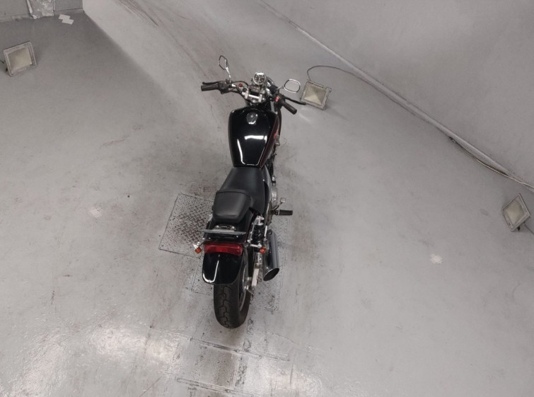 Мотоцикл Kawasaki ELIMINATOR 250 з пробігом 29979 km з пробігом 29979 km