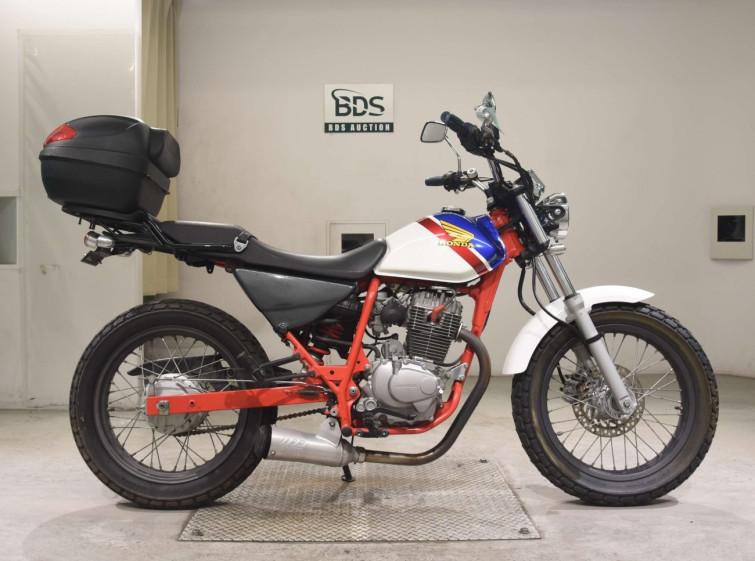 Мотоцикл Honda FTR223 с пробегом 14275 km