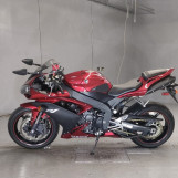Мотоцикл Yamaha YZF-R1 с пробегом 30325 km с пробегом 30325 km