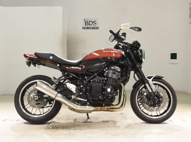 Мотоцикл Kawasaki Z900RS с пробегом 38687 km