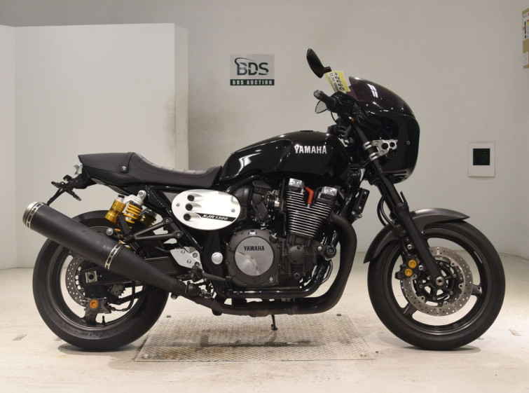 Мотоцикл Yamaha XJR1300C с пробегом 30345 km