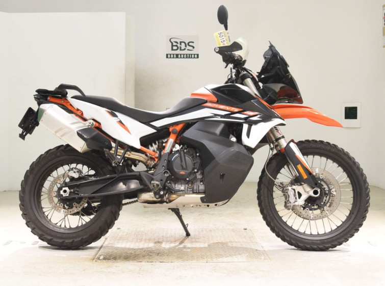 Мотоцикл KTM 890 ADVENTURE R з пробігом 6751 km