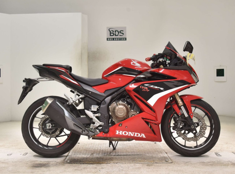 Мотоцикл Honda CBR400R з пробігом 3598 km