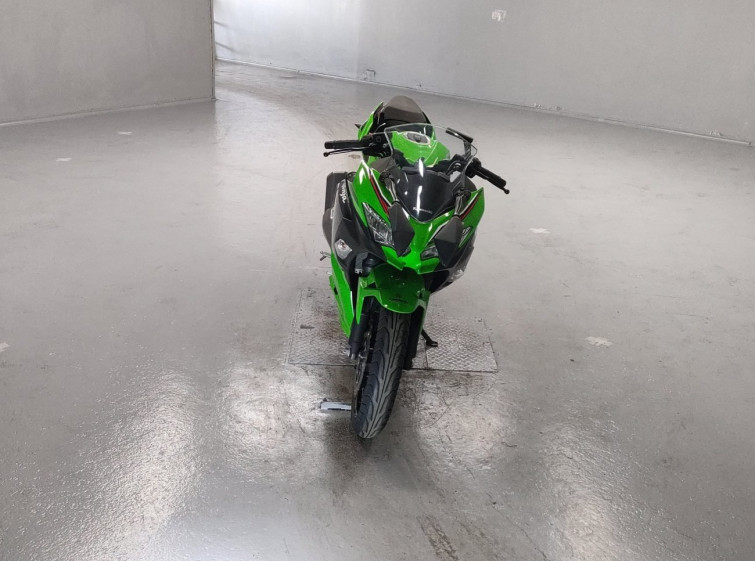 Мотоцикл Kawasaki NINJA250 с пробегом 11089 km с пробегом 11089 km